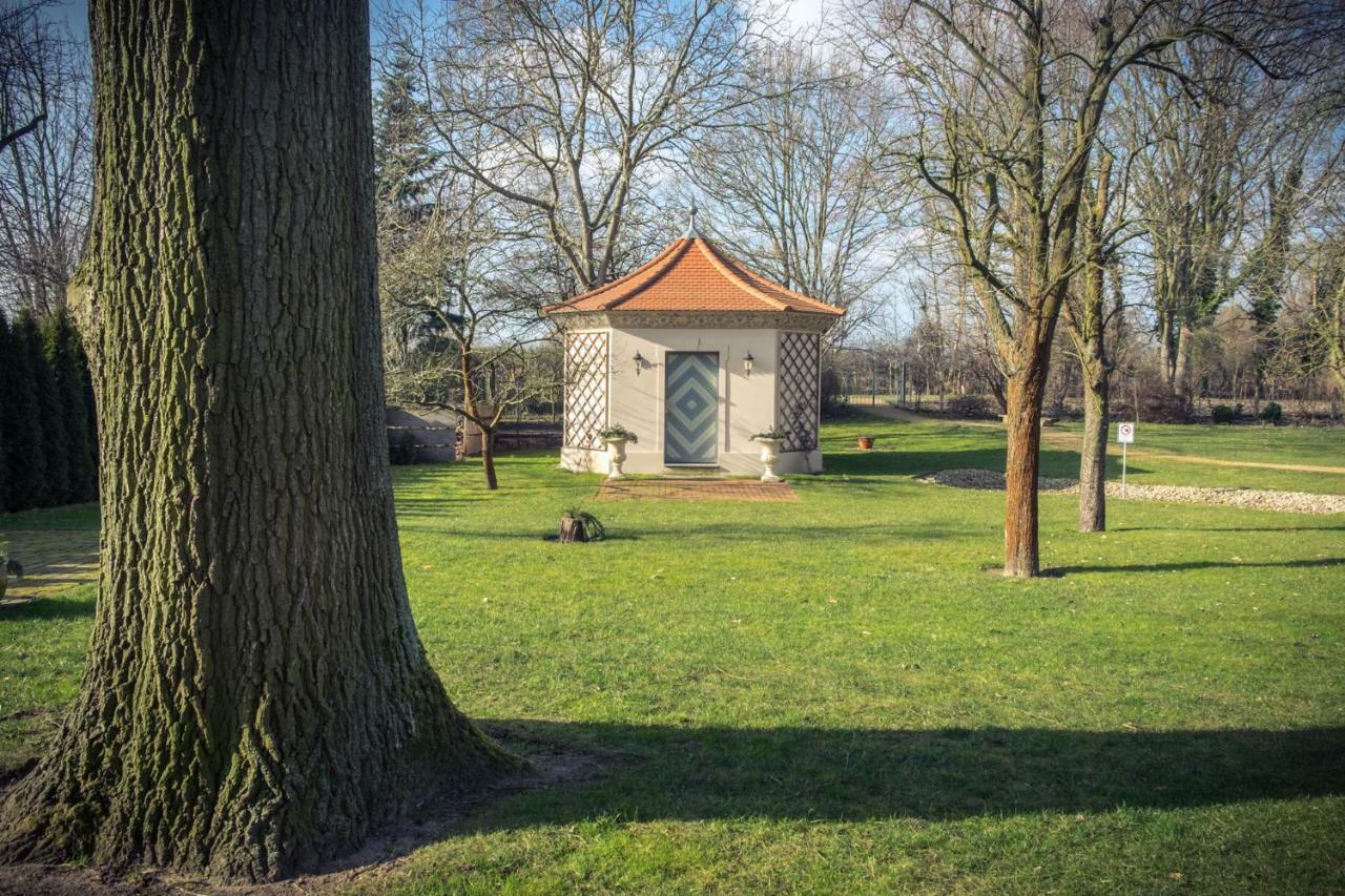 Grafschaft Kloster Zinna Exterior foto